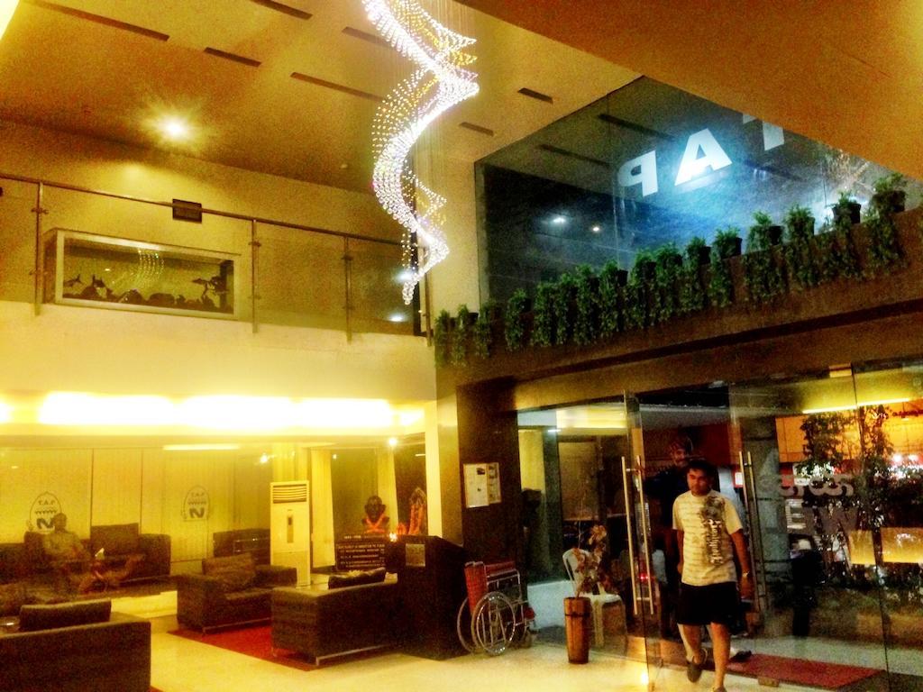 Hotel T.A.P. Gold Crest Bangalore Exterior photo